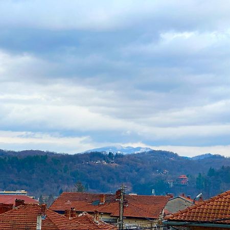 Дом Тодор И Тота Мутевски Troyan  Buitenkant foto