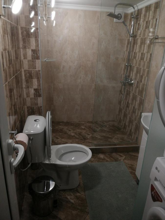 Дом Тодор И Тота Мутевски Troyan  Buitenkant foto