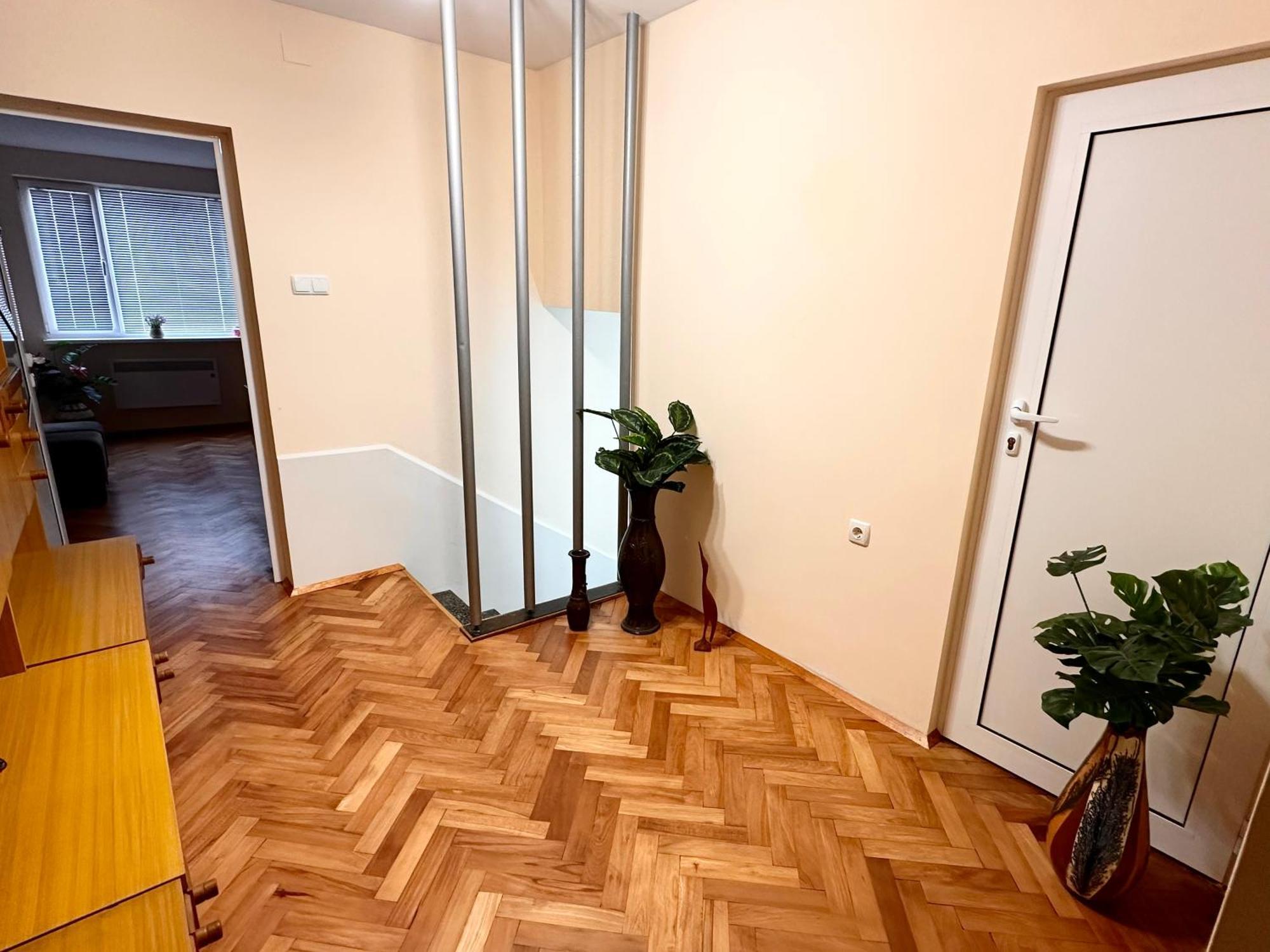 Дом Тодор И Тота Мутевски Troyan  Buitenkant foto